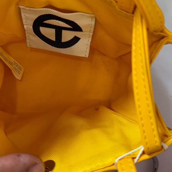 Telfar bag - Picture 8 of 13